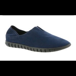 Vaneli Sport Kimi Slip On Navy Nabuk Shoes, Sz 9N